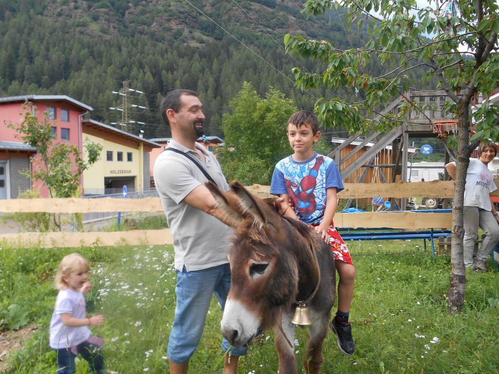 Hotel Santoni Ossana Kültér fotó